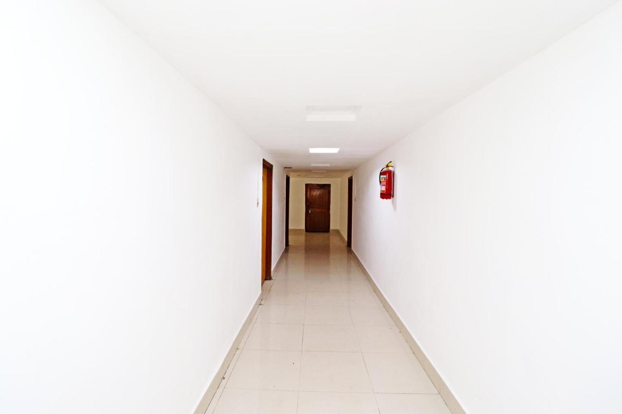 Oyo 39838 Riverside Hotel Bilaspur  Bagian luar foto
