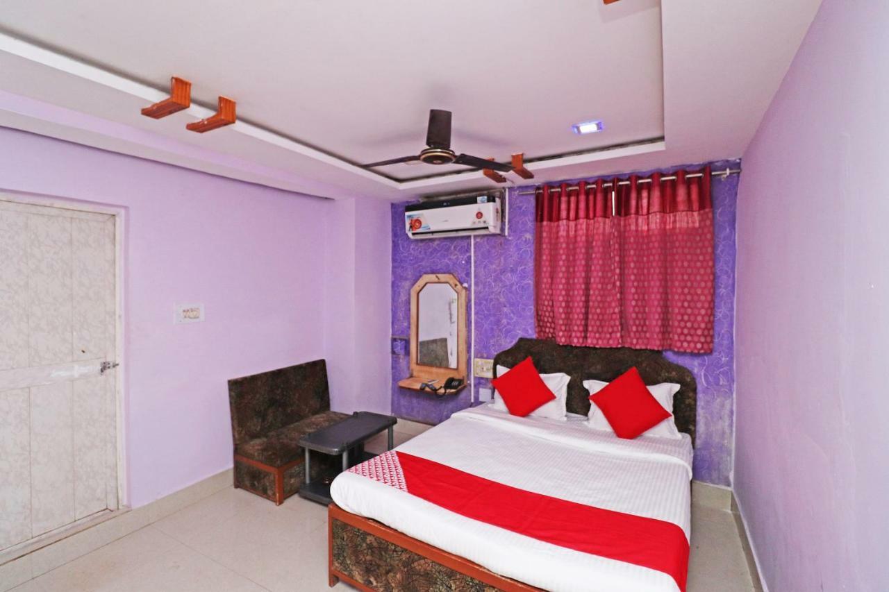 Oyo 39838 Riverside Hotel Bilaspur  Bagian luar foto