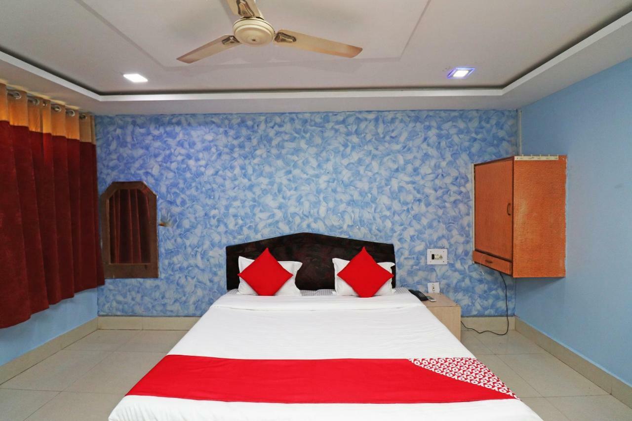 Oyo 39838 Riverside Hotel Bilaspur  Bagian luar foto
